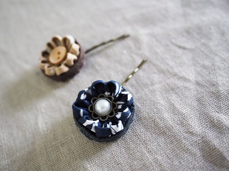 Sunflower hand-made hairpin / hair band - Hair Accessories - Other Materials Blue