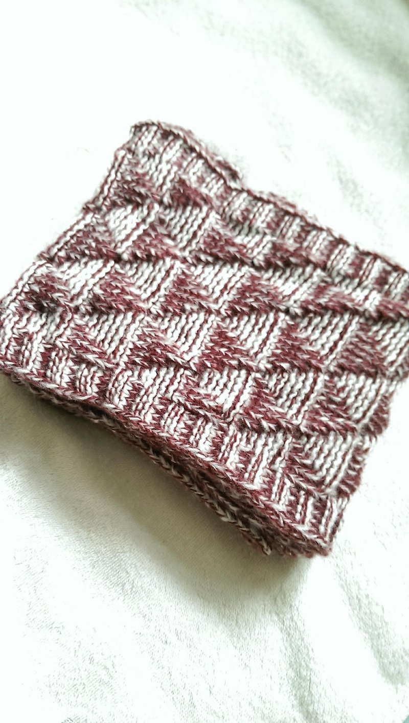 Lan wool scarf (wine red and white) - Knit Scarves & Wraps - Other Materials Red
