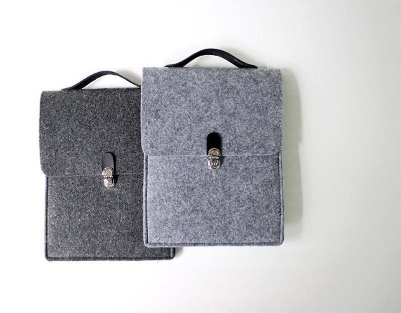 Handmade Gray felt iPad mini case, Vertical sleeve - อื่นๆ - วัสดุอื่นๆ สีเทา