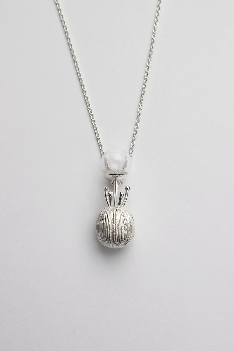 Organism Organism necklace in sterling silver - สร้อยคอ - โลหะ ขาว