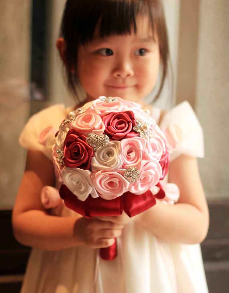 Jewelry Bouquet [Rose Jewelry Series] Little Rose / Bridesmaid Bouquet / Flower Girl - อื่นๆ - วัสดุอื่นๆ สึชมพู