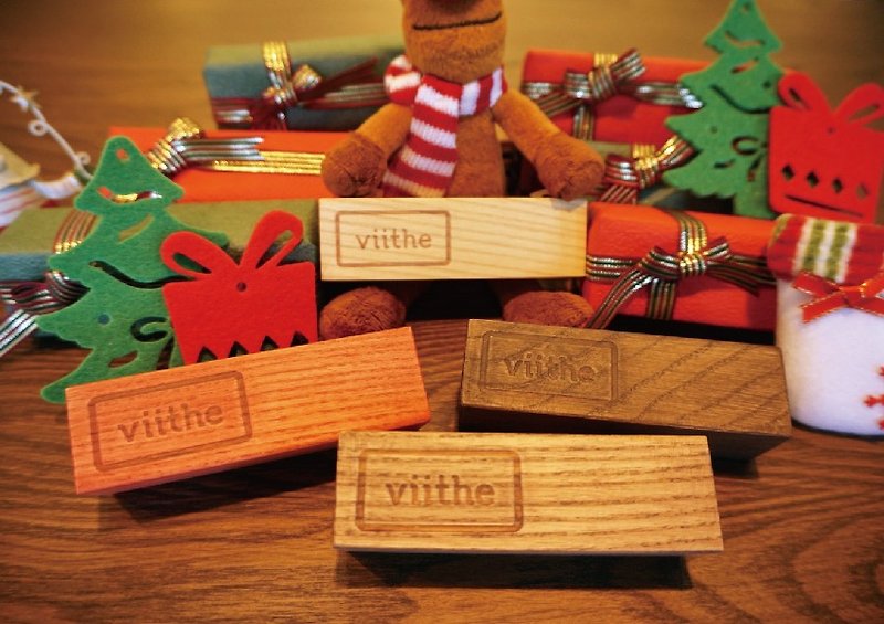 / viithe / With Accompaniment Mu Liza [Christmas warm companionship + elaborate Christmas gift packaging] - แฟ้ม - ไม้ 