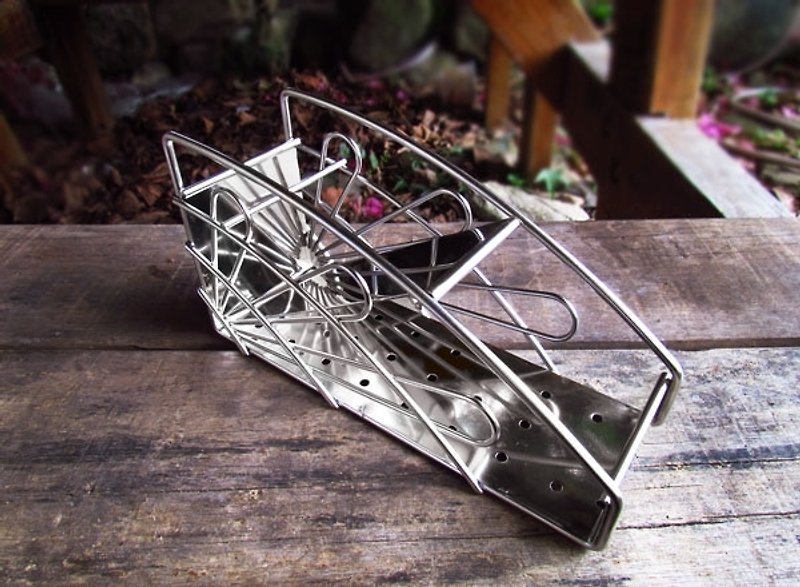 Stainless Steel chopstick baskets are sold in Japan. The texture can be used with all kinds of dish racks, dish dryers and tableware racks. - เฟอร์นิเจอร์อื่น ๆ - โลหะ สีเงิน