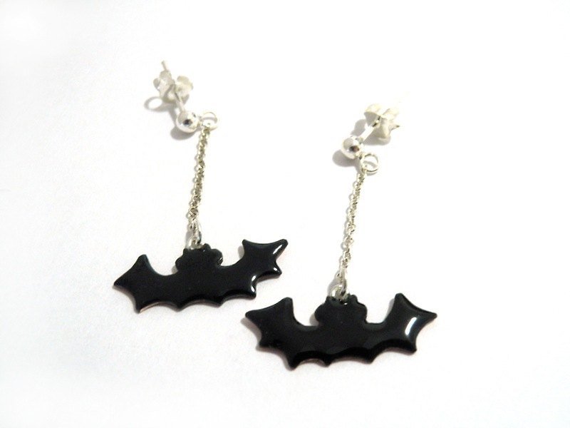 C%手工飾品 Halloween萬聖節系列----黑蝙蝠 琺瑯耳環 - ต่างหู - โลหะ สีดำ
