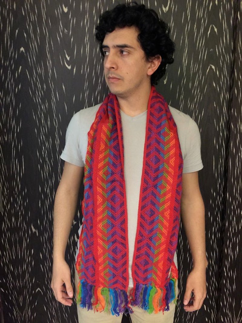 祕魯手工菱形紋羊駝圍巾-紅彩 - 絲巾 - 其他材質 紅色