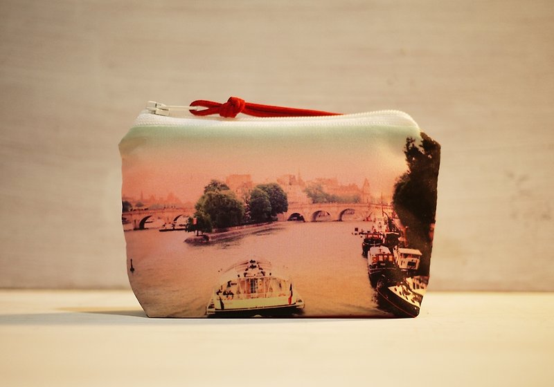 [Travel well] Coin purse◆◇◆The Seine River is on view◆◇◆ - Coin Purses - Other Materials Pink