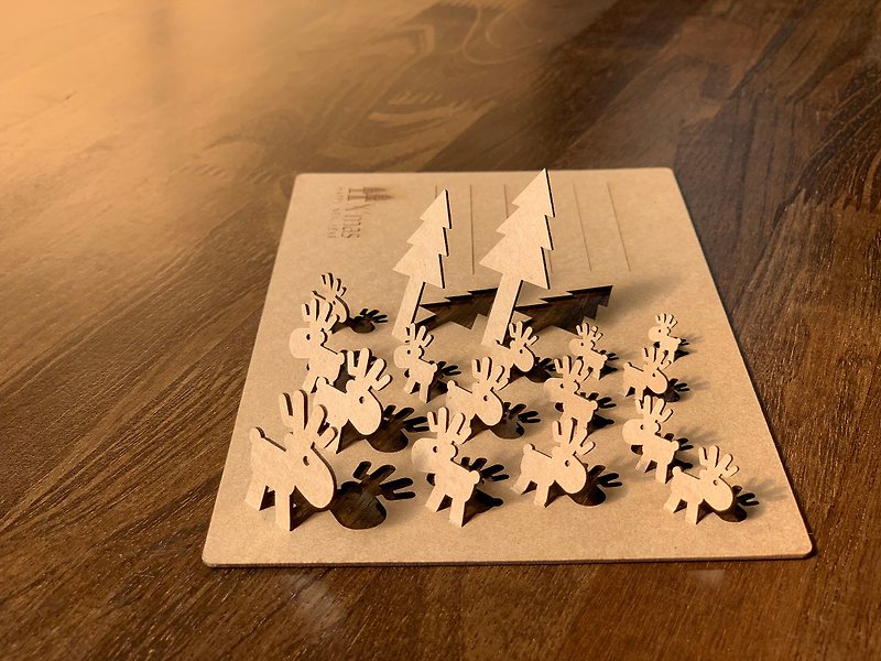 Christmas pop-up card tree light stand deer N8 - การ์ด/โปสการ์ด - กระดาษ สีกากี