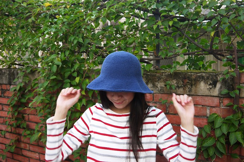 A mother's hand-made hat-hand-made cotton rope crocheted hat / wide-brimmed fisherman hat-denim blue / gift / mother's day - หมวก - ผ้าฝ้าย/ผ้าลินิน สีน้ำเงิน