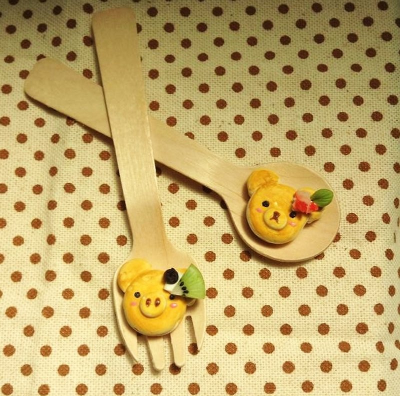 Bear and Pig Thick Muffin Earrings Set (can be changed to the Clip-On type) ((Randomly send a mysterious gift for over 600)) - Earrings & Clip-ons - Clay Multicolor