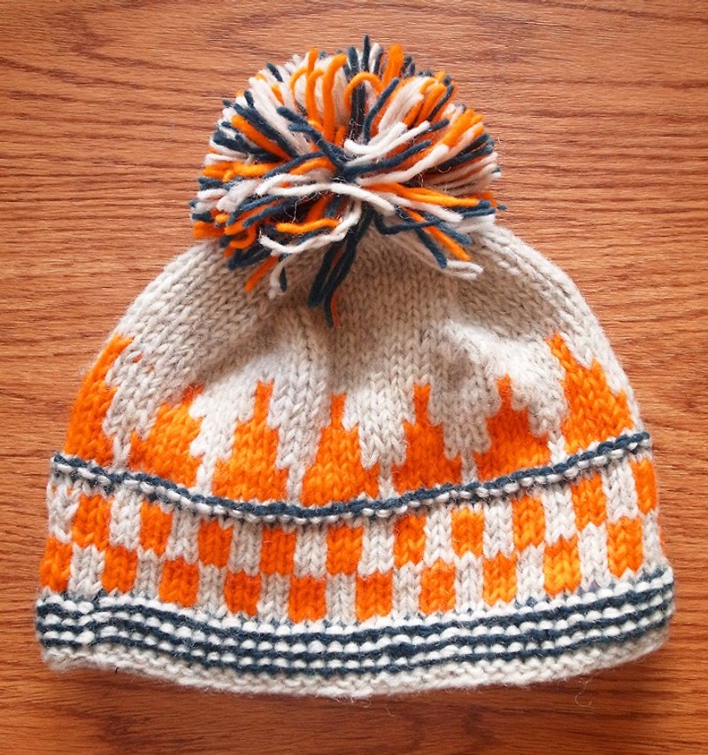 วัสดุอื่นๆ หมวก สีส้ม - 【Grooving the beats】Handmade Hand Knit Wool Beanie Hat with Pompom（Orange）