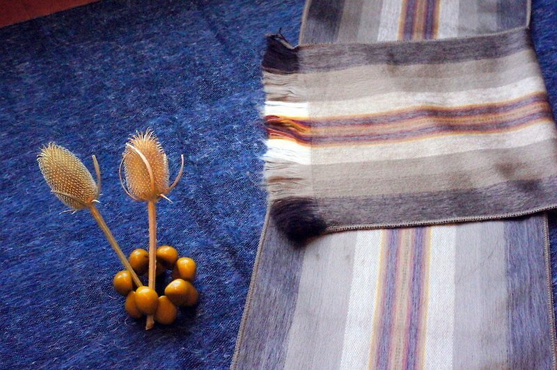 Vista [knowledge], South America, handmade alpaca scarves ‧ camel color pattern lines - ผ้าพันคอ - วัสดุอื่นๆ สีนำ้ตาล