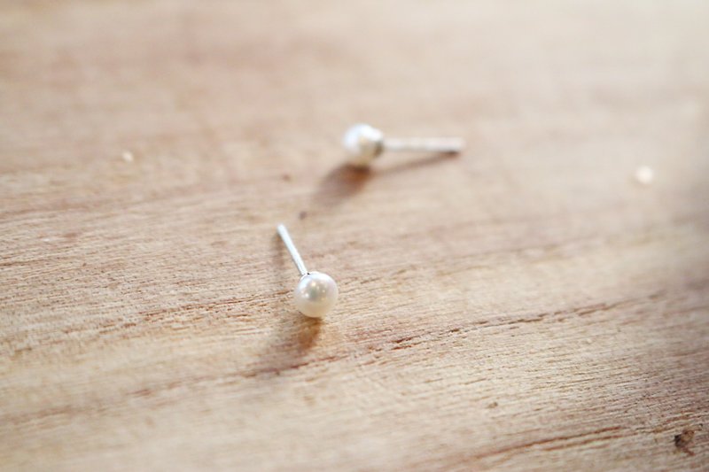 < ☞ HAND IN HAND ☜ > natural pearl - natural pearl earrings long time ago (0555) - Earrings & Clip-ons - Gemstone White