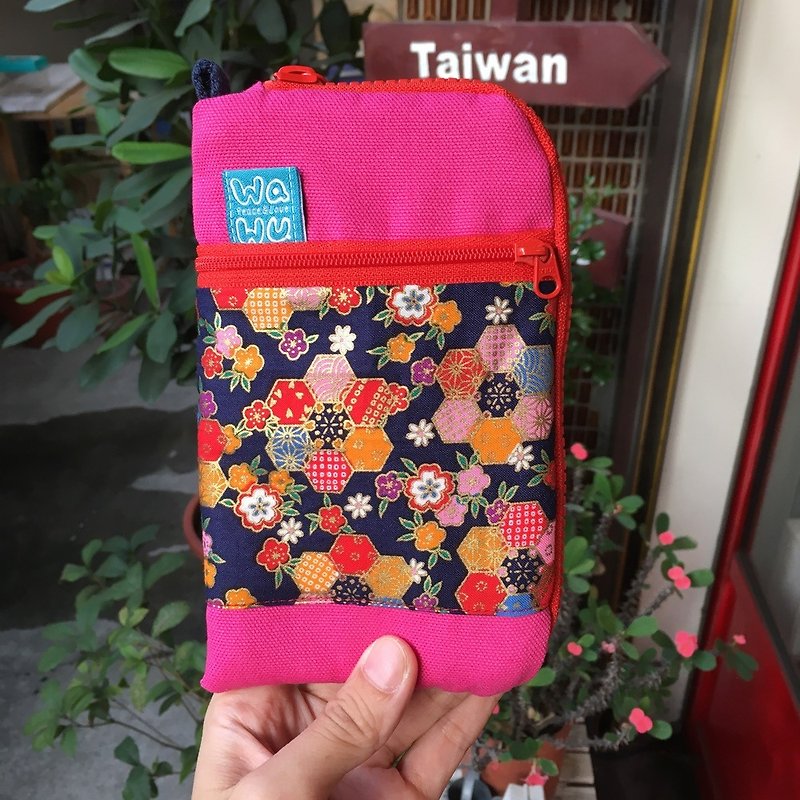 Mobile phone pocket (Pink)/ Cell phone case cover / mobile phone bag - เคส/ซองมือถือ - ผ้าฝ้าย/ผ้าลินิน สึชมพู