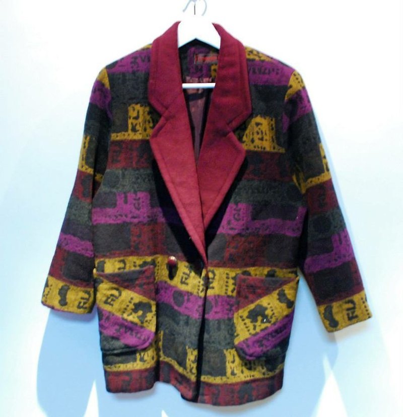 酒紅圖騰西裝大衣 - เสื้อแจ็คเก็ต - วัสดุอื่นๆ สีม่วง