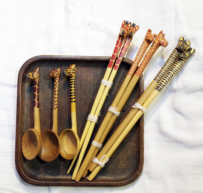 Hand-carved wooden animals Kenya chopsticks (left zebra) - Chopsticks - Thread Gold