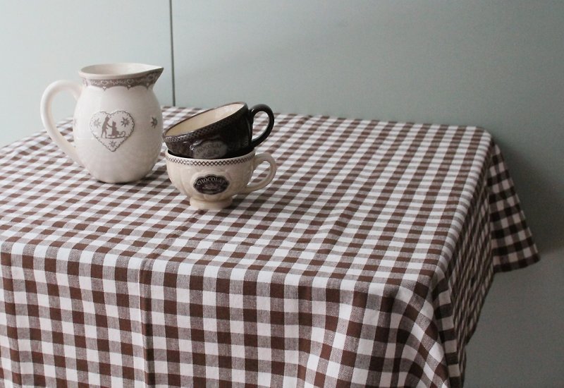 日本咖啡色格紋桌巾 - 廚具 - 棉．麻 