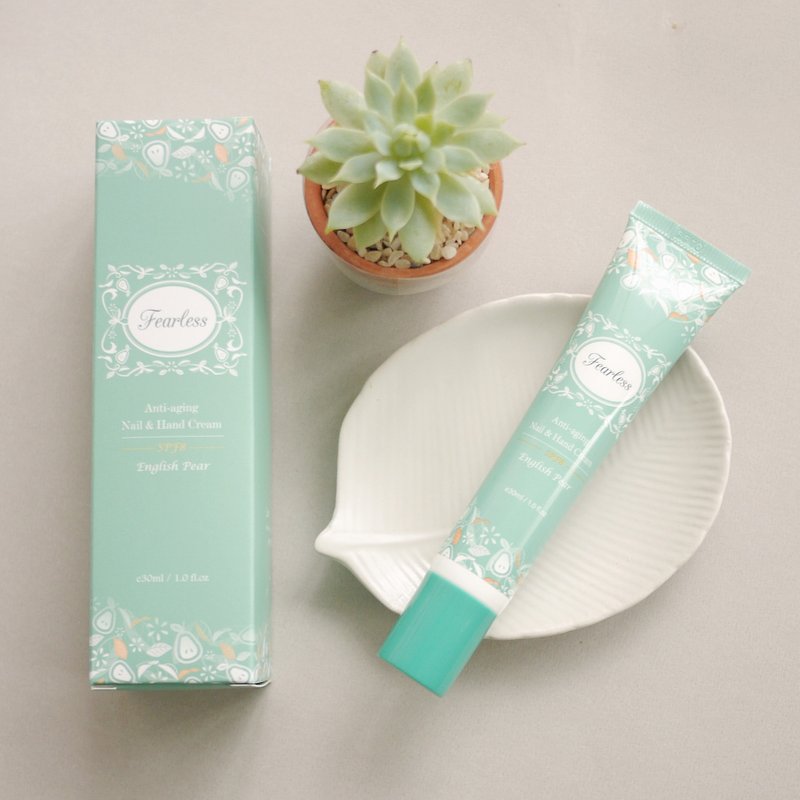 <即期特惠價>肌膚新習慣Fearless抗老防曬護手霜SPF8(英國梨) - 臉部/身體防曬 - 其他材質 綠色