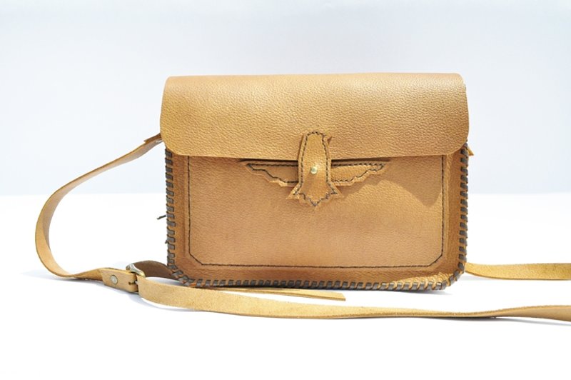 COWFT  Hummingbird Bag 蜂鳥側背包 - 側背包/斜背包 - 真皮 咖啡色