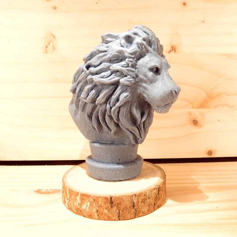 Fragrant pale blue and gray brick Fragrant Brick ♟ chess &quot;lion. king&quot;
