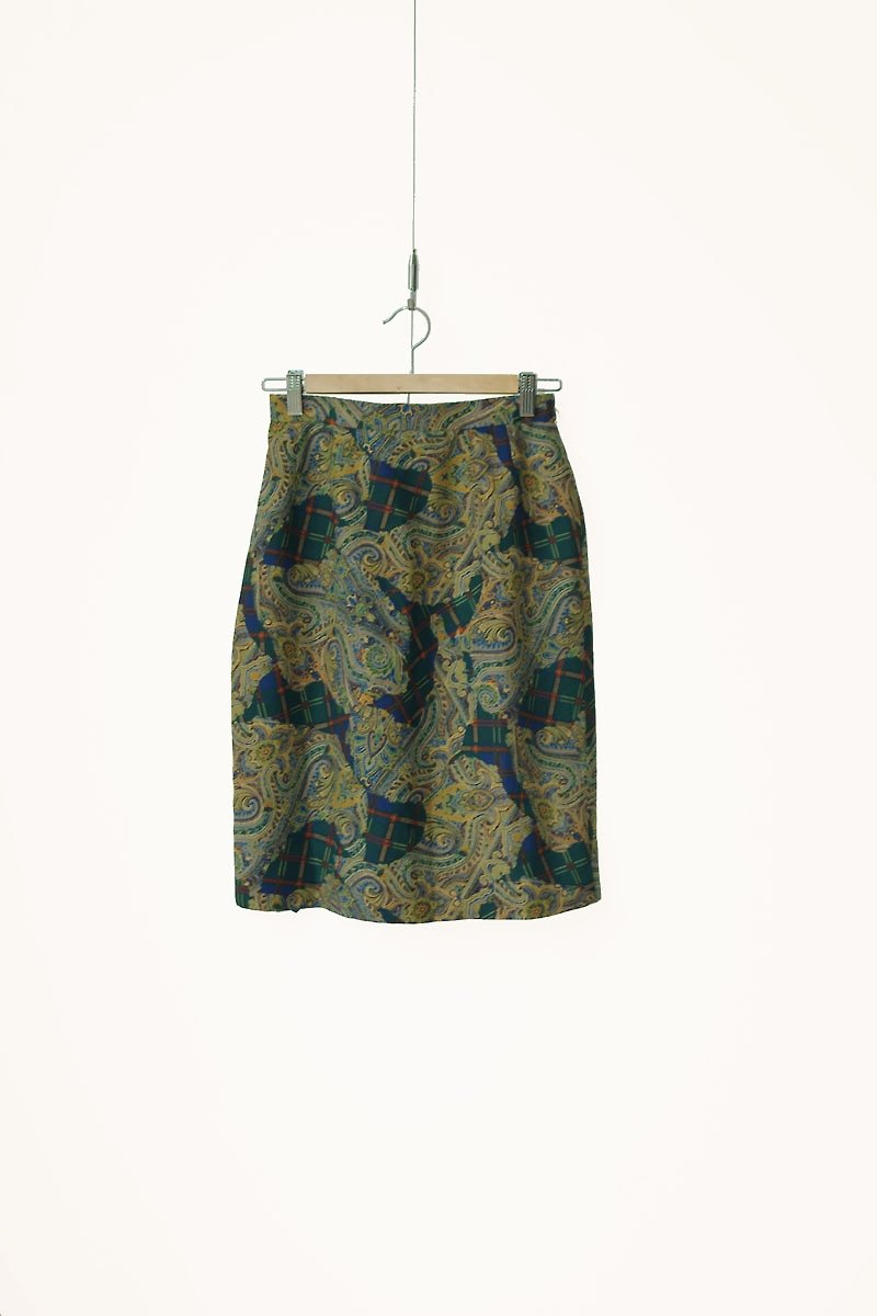 Chamaru and the cat♫~ Plaid totem dark green narrow skirt - Skirts - Other Materials Green