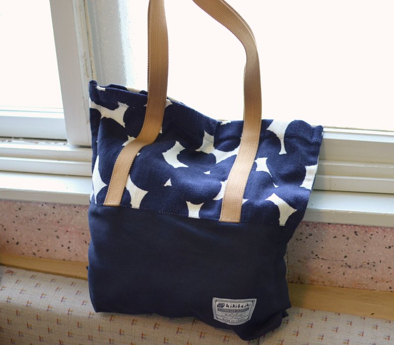 ◐Dark blue patterned tote bag◐ - กระเป๋าแมสเซนเจอร์ - ผ้าฝ้าย/ผ้าลินิน สีน้ำเงิน