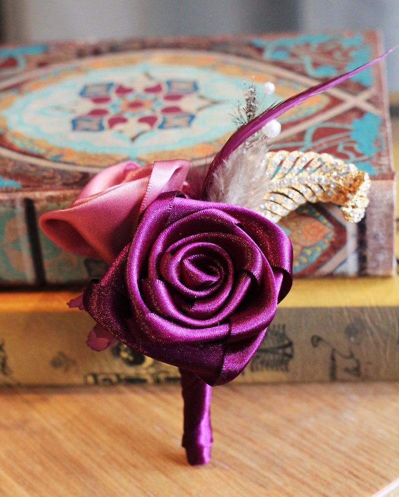Handmade Corsage [Satin Ribbon Rose Series] Retro Purple - Brooches - Other Materials Multicolor
