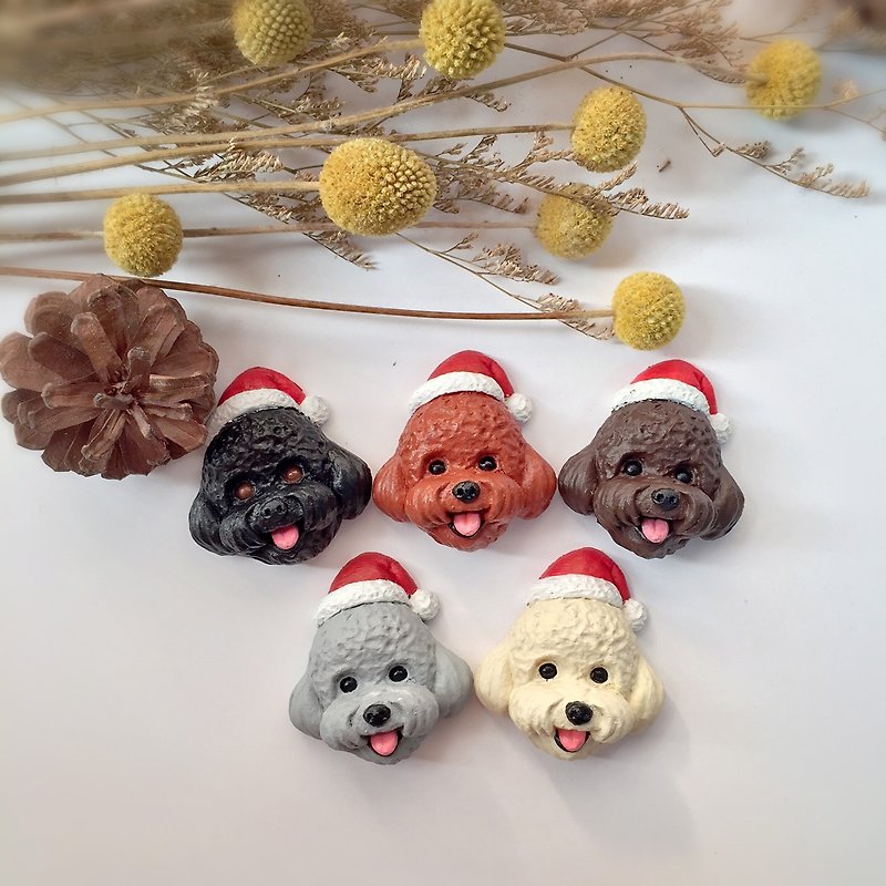 Q Poodles Limited Edition Christmas keychain / exchanging gifts / leather / keychain - ที่ห้อยกุญแจ - หนังแท้ หลากหลายสี