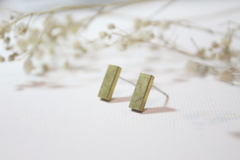 Retro handmade earrings brass ☞ [small gold bars]