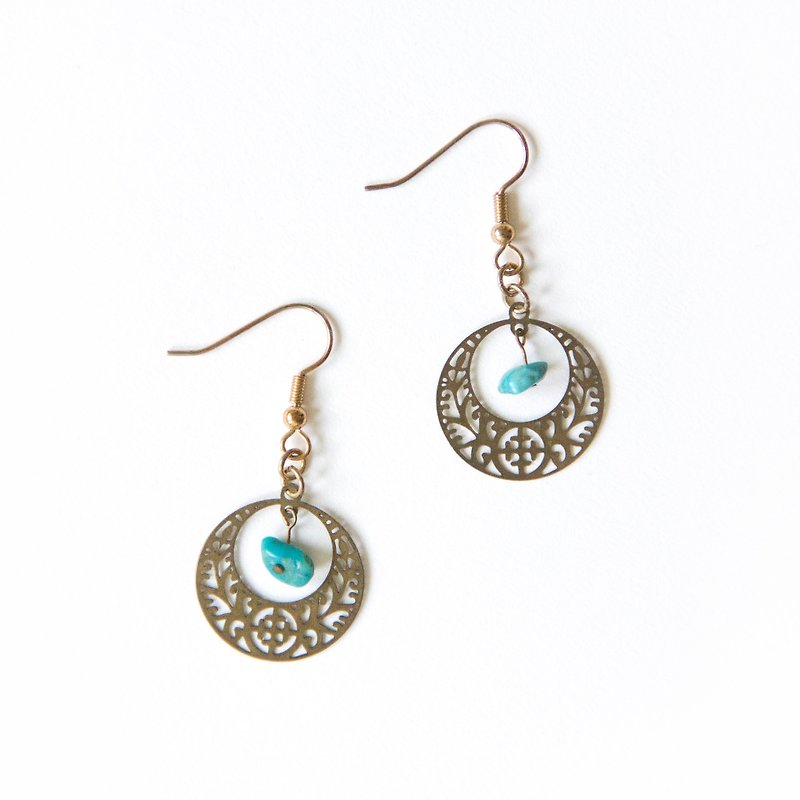 Retro nostalgia / Baroque impression-turquoise natural stone Bronze earrings - ต่างหู - เครื่องเพชรพลอย สีทอง