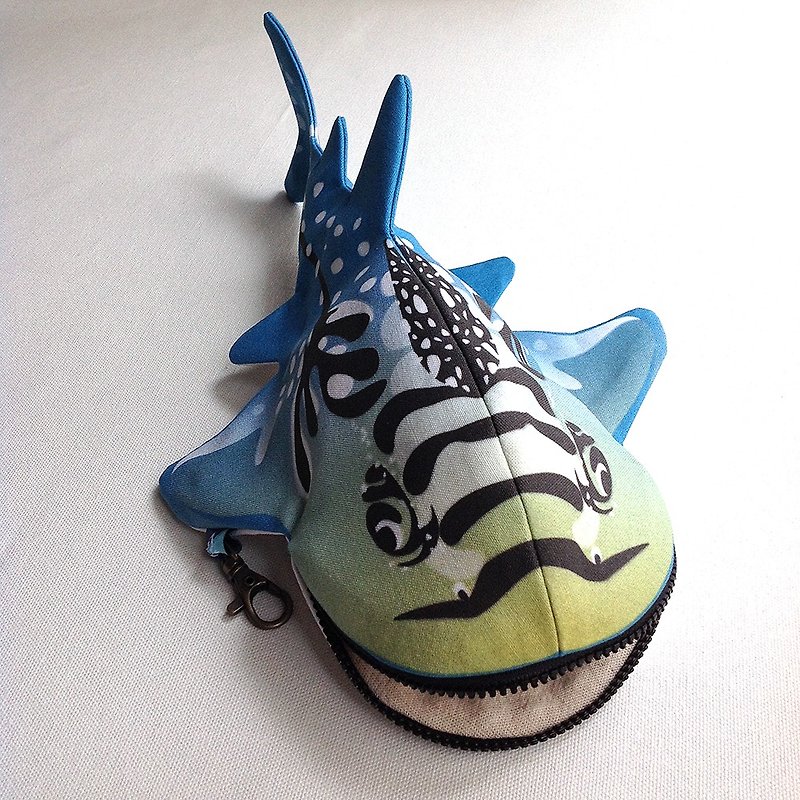 Design No.BG137 - 【Oxford Fabric】Shark Ray Pouches - กระเป๋าเครื่องสำอาง - ผ้าฝ้าย/ผ้าลินิน สีน้ำเงิน