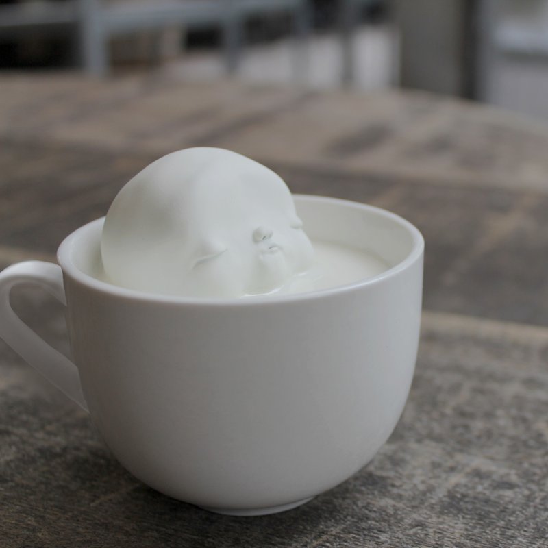 KONETA g ( milk, made of resin ) （牛奶・樹脂材質）桌飾 擺飾 - 公仔/玩偶 - 塑膠 白色