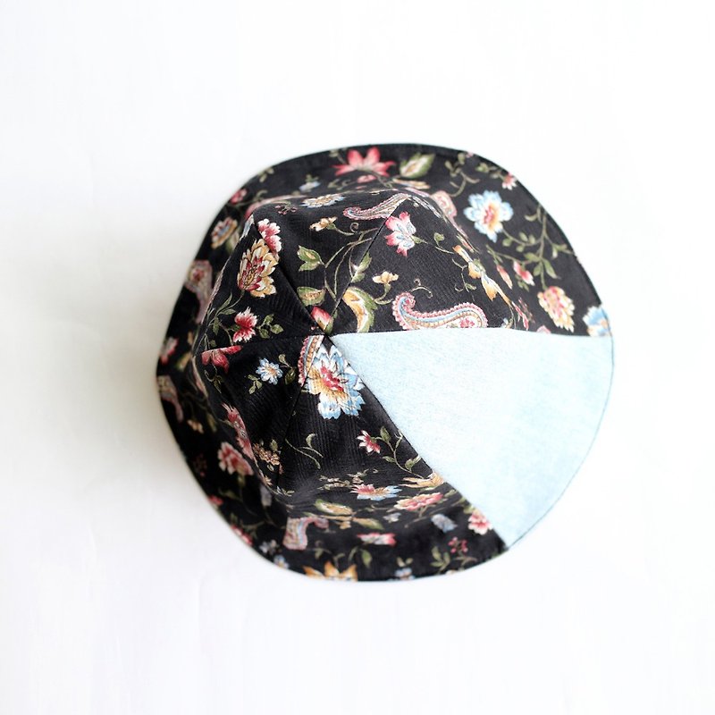 JOJA│ black Zen flowers + blue x gray-blue double-sided hat ordered - Hats & Caps - Other Materials Multicolor