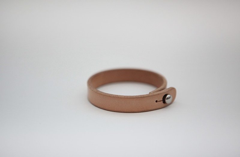 joydivision vintage single buckle bracelet retro accessories hand-tanned skin leather strap colors - Bracelets - Genuine Leather White