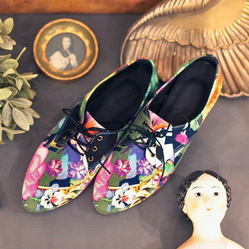 D. dark green floral flower cloth shoes (Pre-Order) - รองเท้าลำลองผู้หญิง - วัสดุอื่นๆ 