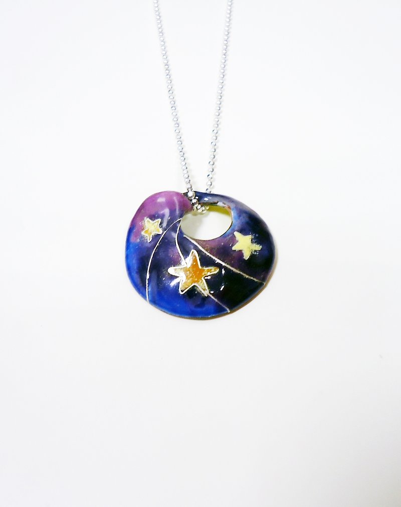 Rainy Day with Stars rain focussed enamel necklace (Star) - สร้อยคอ - โลหะ สีม่วง