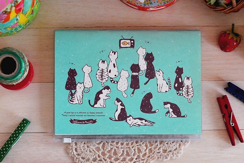 *Mori Shu*Ticket Collector - Cat watching TV (with book cover) - สมุดบันทึก/สมุดปฏิทิน - กระดาษ หลากหลายสี