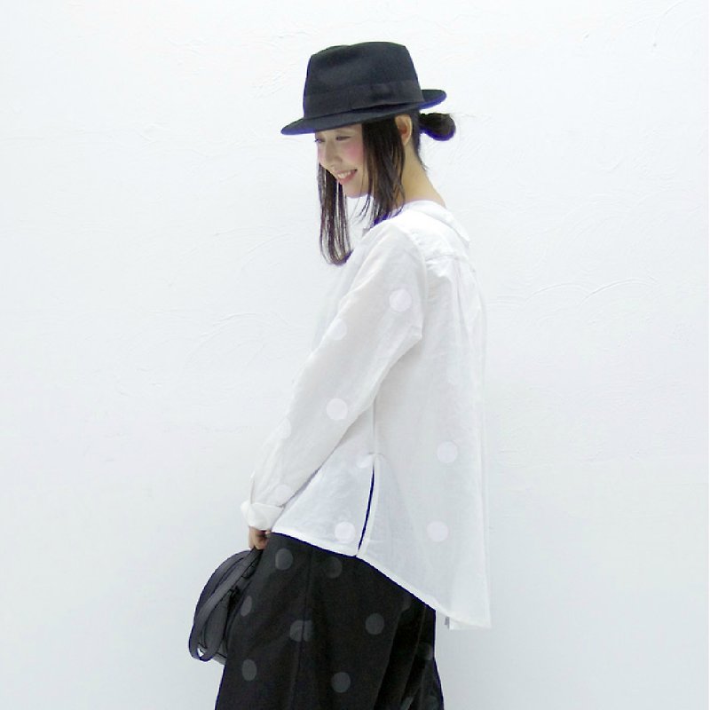 Little white long-sleeved shirt - imakokoni - เสื้อเชิ้ตผู้หญิง - ผ้าฝ้าย/ผ้าลินิน ขาว