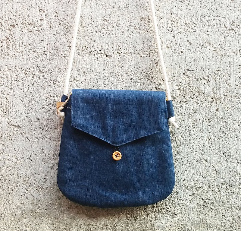 Sapphire shoulder bag - Messenger Bags & Sling Bags - Other Materials Blue