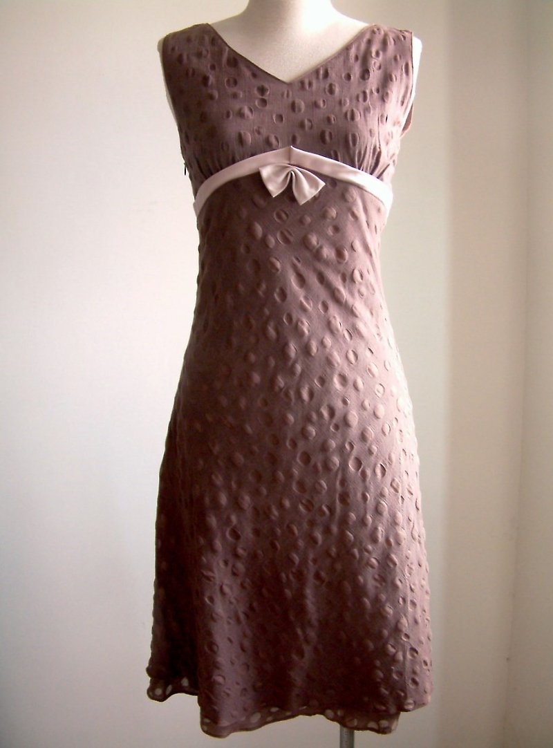 Shuiyu sleeveless dress - Chocolate - ชุดเดรส - วัสดุอื่นๆ สีนำ้ตาล