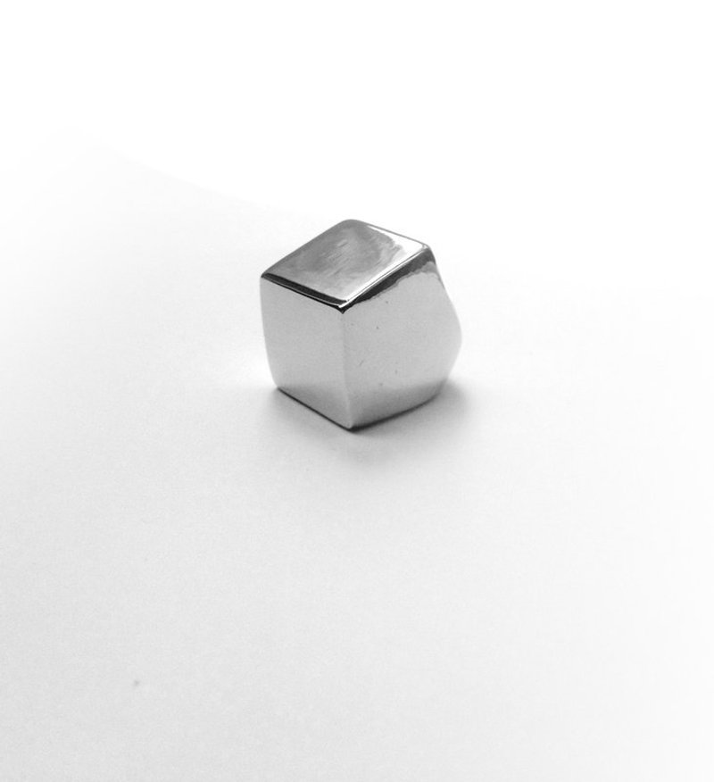 立體空心方塊金屬戒指 - 戒指 - 其他金屬 灰色