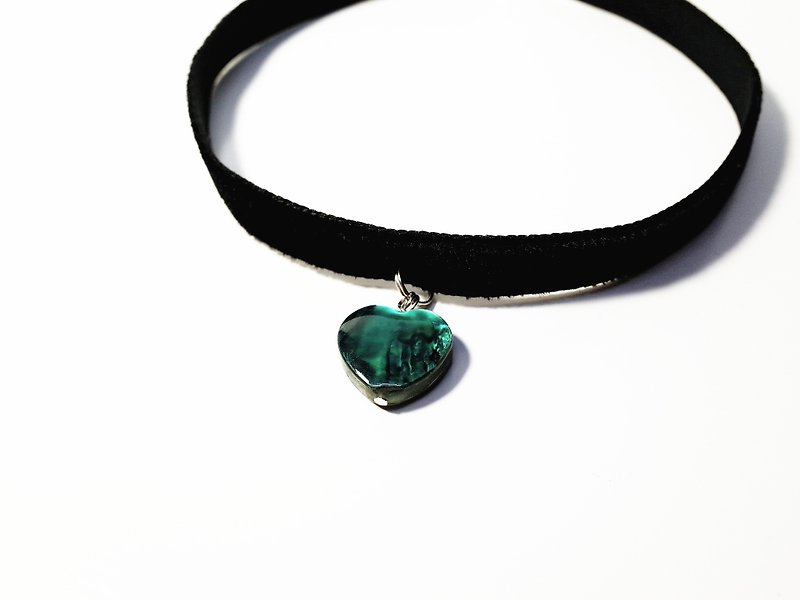 Black Choker , Necklace , The Mother Of Pearl (4 colors) - สร้อยคอ - วัสดุอื่นๆ สีเขียว