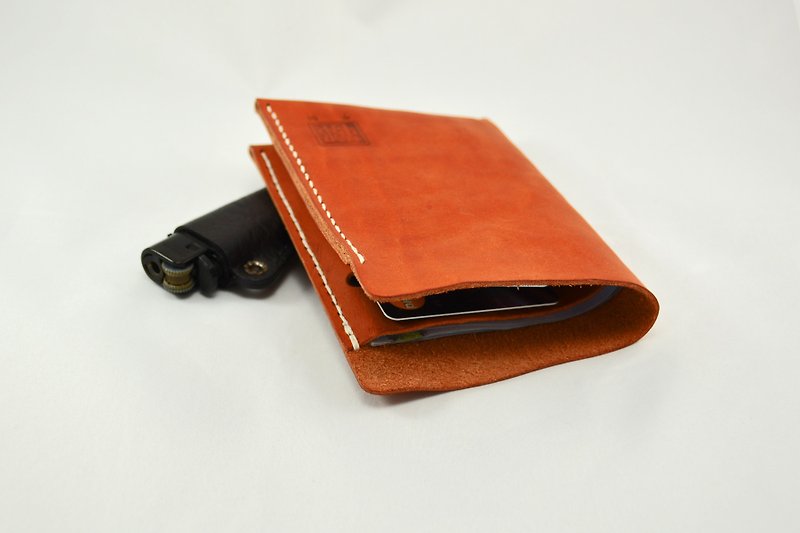【kuo's artwork】 Hand stitched leather men wallet - กระเป๋าสตางค์ - หนังแท้ 