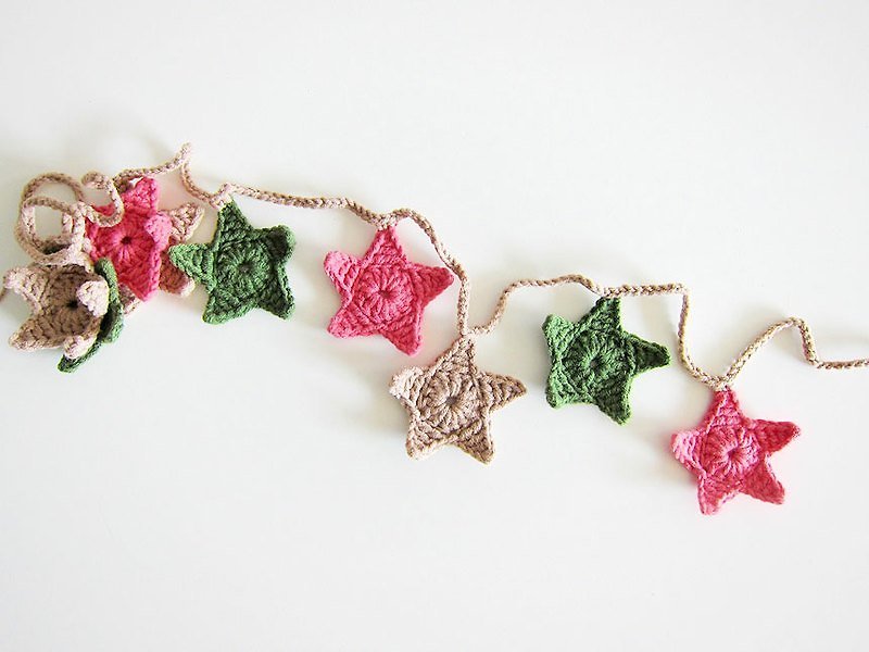Home decoration crochet bunting twinkle twinkle little star - ตกแต่งผนัง - วัสดุอื่นๆ สึชมพู