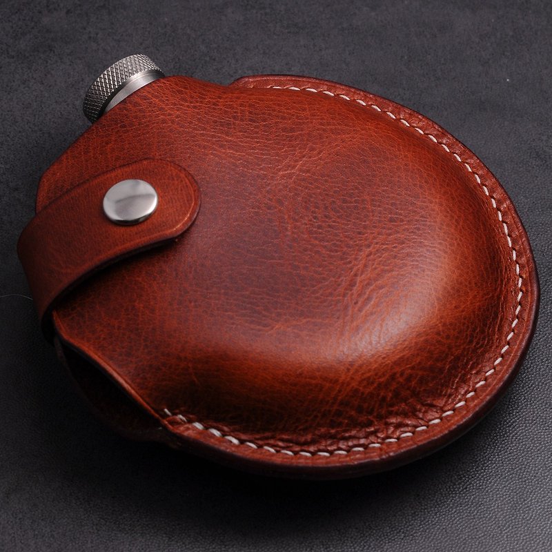 Hand-made handmade pure titanium liner portable outdoor hip flask 150ml - Pitchers - Genuine Leather Brown