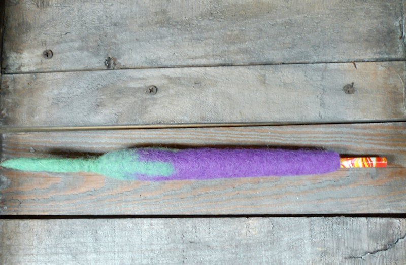 Wool felt pens _ eggplant - Pen & Pencil Holders - Wool Purple