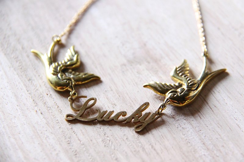 Swallows Bird with Lucky Charm Pendant Necklace / Pretty Rock Fashion Jewelry / Brass Metal Work - Necklaces - Other Metals Gold