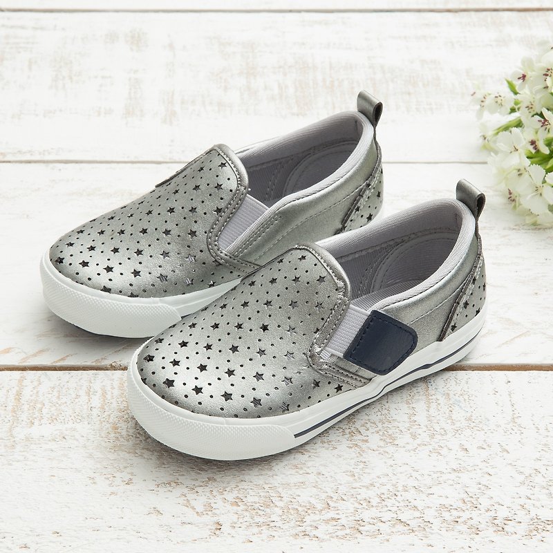 Avery Silver Star Breathable Slip-On Casual Shoes (Kids) - รองเท้าเด็ก - ไฟเบอร์อื่นๆ สีเงิน