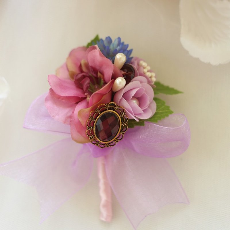 Fashion necklace*Handmade jewelry bouquet*wedding small matter*customer for the development of*groom boutonniere B19 - เข็มกลัด - วัสดุอื่นๆ 