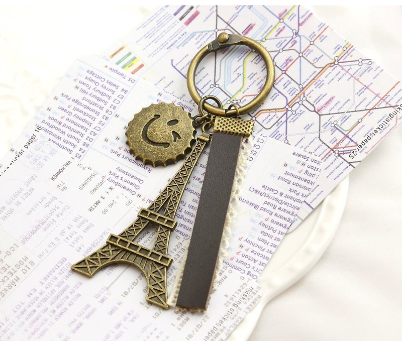 Smile Paris charms / key ring - พวงกุญแจ - โลหะ 