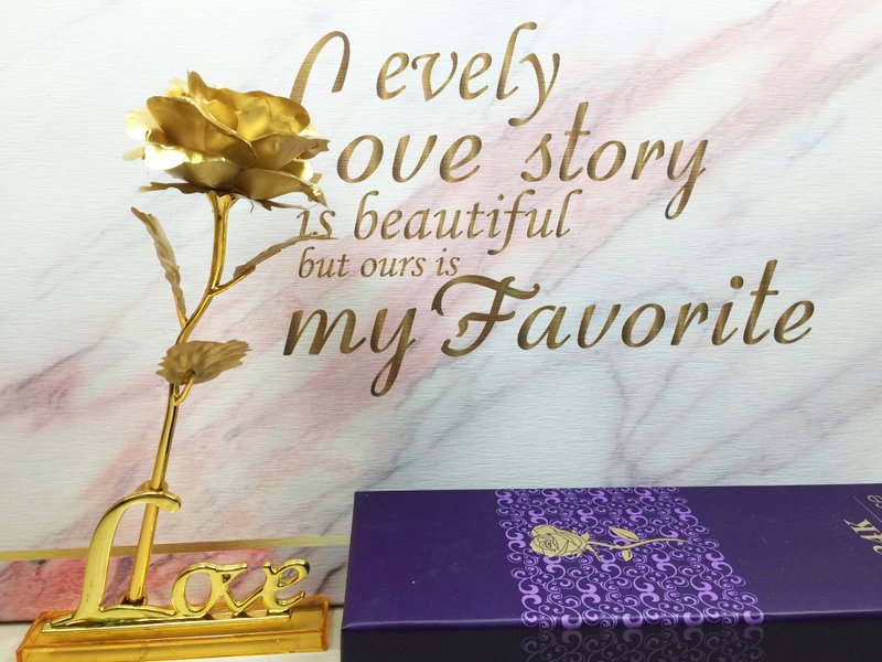 Limited Time Sale - 24k Gold Foil Roses - ของวางตกแต่ง - วัสดุอื่นๆ หลากหลายสี